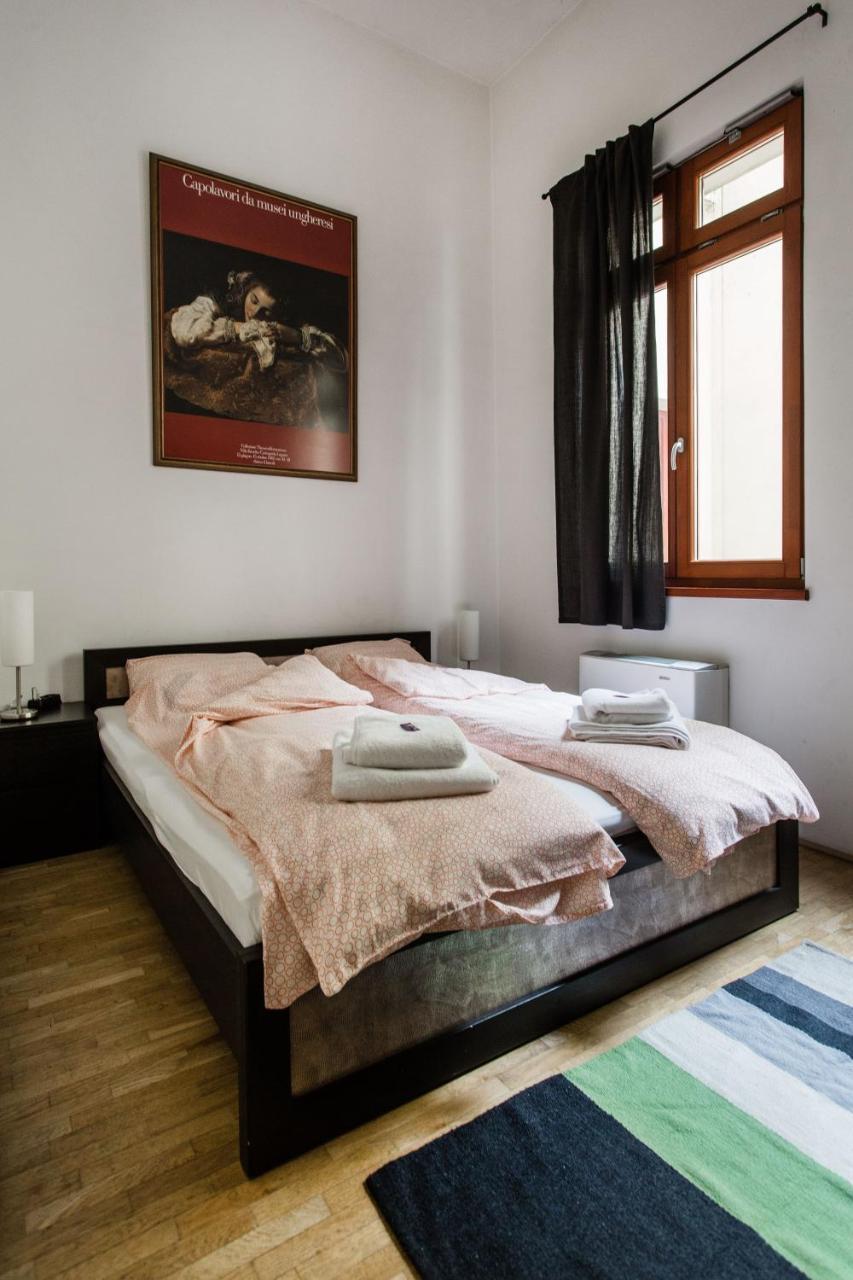 Family Suite By Heroes' Square Budapest Exterior foto